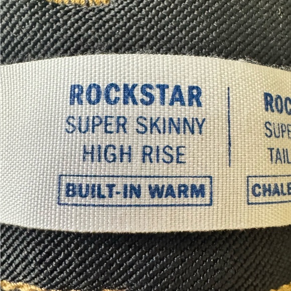 Old Navy Rockstar Super Skinny High Rise Jeans Size 26 - Picture 11 of 11